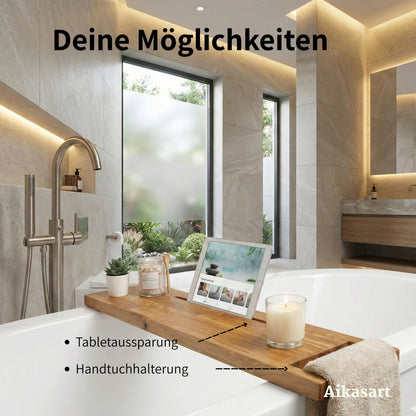 Funktionen der Badewannenablage: Tabletaussparung und integrierte Handtuchhalterung
